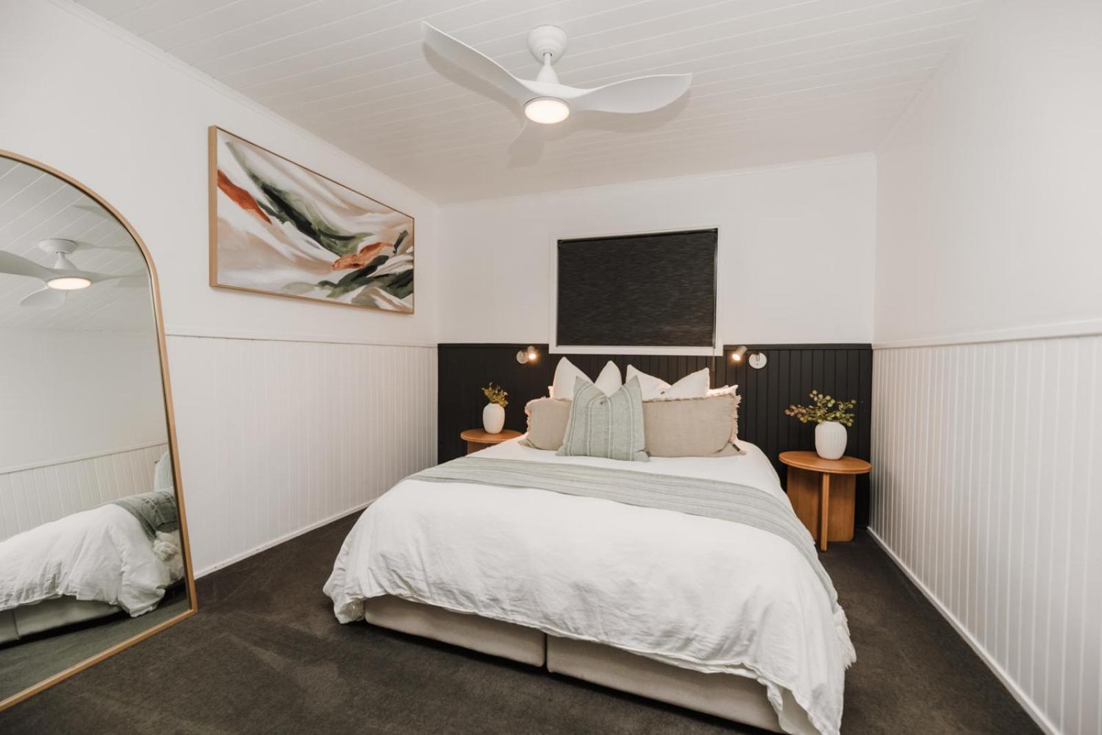 Cabins At Lovedale Wedding Chapel エクステリア 写真